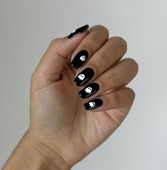 Nail this Halloween Look!